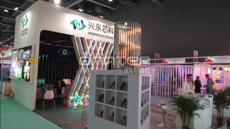 户外草坪庆典地毯，材质选择与价格解析